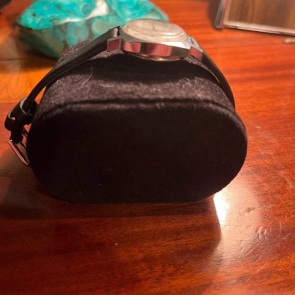 Vintage Timex Ladies Mechanical Watch - Picture 3 of 6